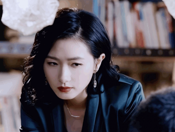 僅5天，湖南衛視這部新劇收視破1，萬茜終於遇對手了