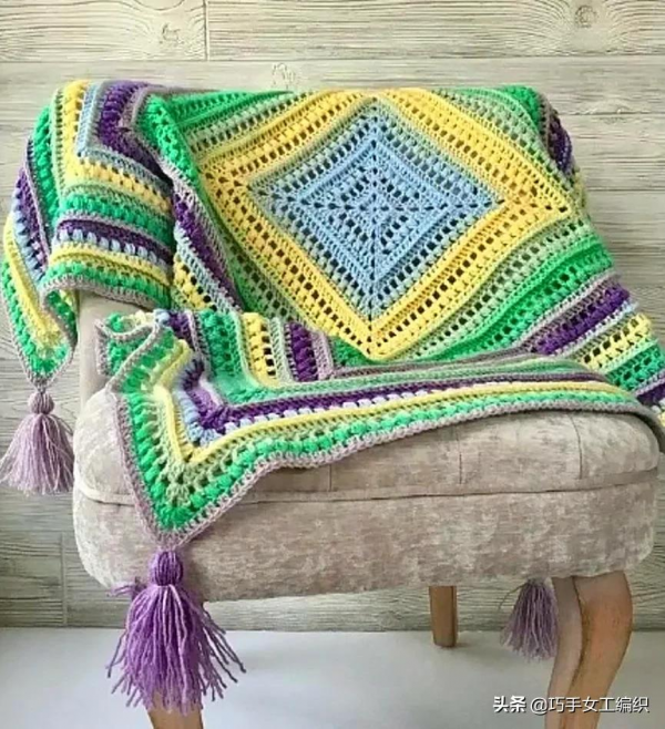 我家從來不買被單,我家用的全是手工針織的毯子,你喜歡嗎? 我家從來不買被單,我家用的全是手工針織的毯子,你喜歡嗎?