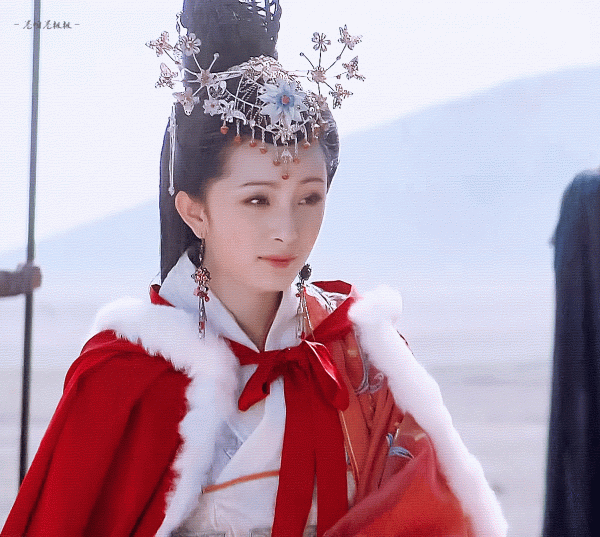 “靠臉吃飯”的女明星，美與醜全在造型師的一念之間，真是太慘了