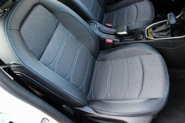 更符合年輕人審美 試駕新款雪鐵龍C3-XR 更符合年輕人審美 試駕新款雪鐵龍C3-XR