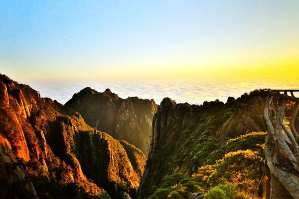 有一種浪漫，叫冬日三清山的雲海和藍天相伴