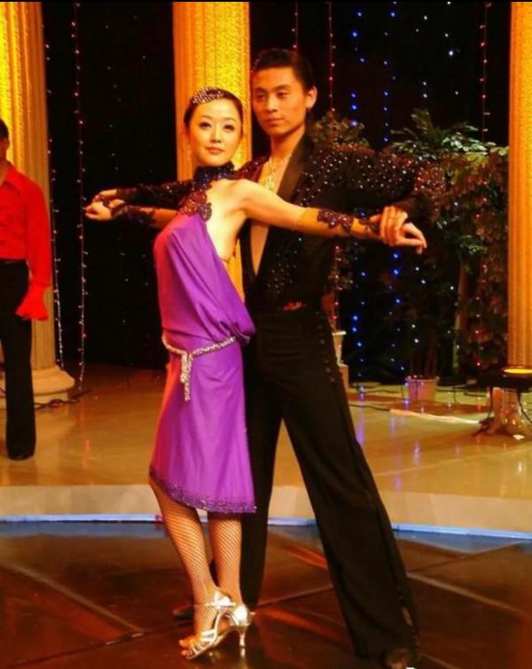 上海電視臺主持人倪琳的美照