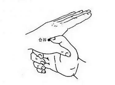 過敏性鼻炎怎麼治？“秋天到，鼻炎鬧”小兒推拿有妙招