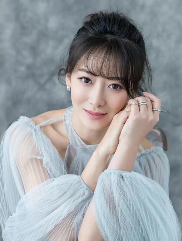 沒退圈卻過氣的6位內地女星，各有各的活法，最大46歲，最小37歲