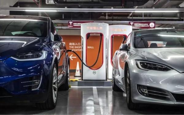 2022年豪華品牌市場前瞻，雷克薩斯難阻下滑