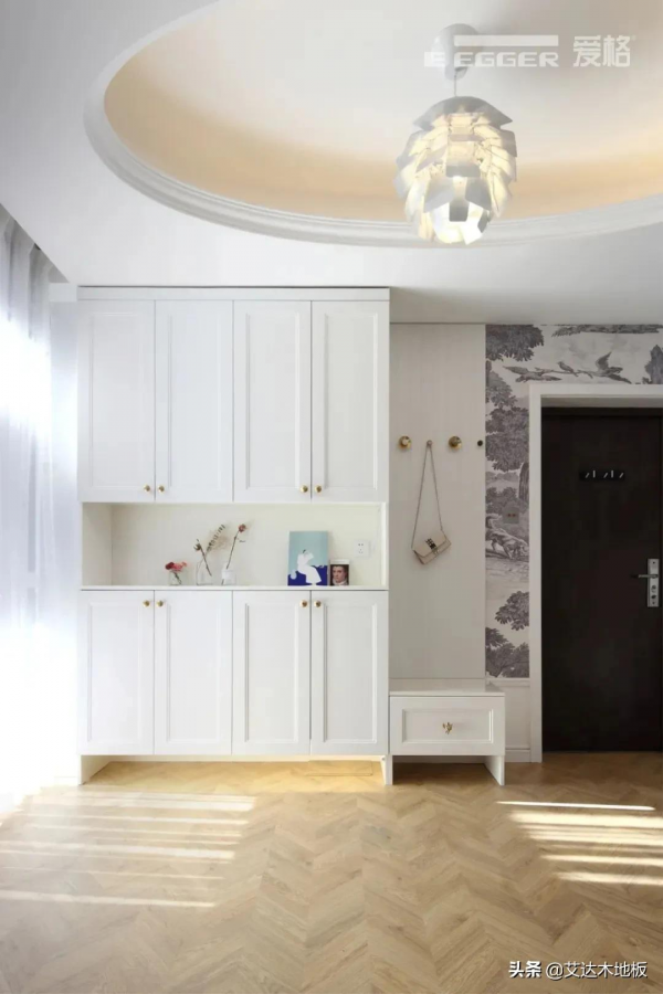 艾達木地板丨｜EGGER愛格，簡生活的狂想