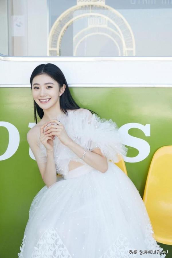 直擊金雞獎紅毯，誰的顏值比較能打？