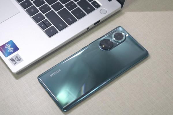 榮耀50Pro深度體驗：為何開售就銷量稱雄？這5大功能讓人愛不釋手