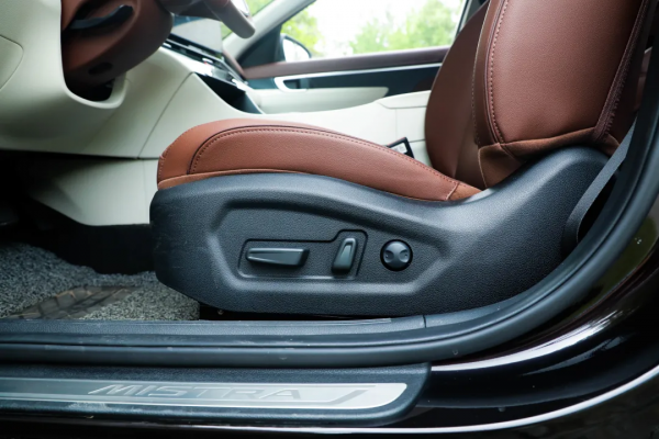 力挽八年之癢，動力、空間再晉級！深度試駕全新一代名圖