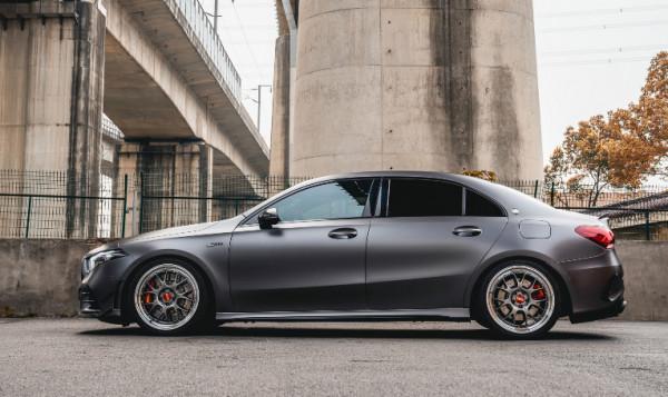 賓士A35L改BBS LMR輪轂 碳纖維內飾板