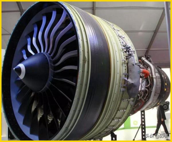 大力神!黑鷹!陶式!八十年代中國從美國進口的武器有多少? 大力神!黑鷹!陶式!八十年代中國從美國進口的武器有多少?