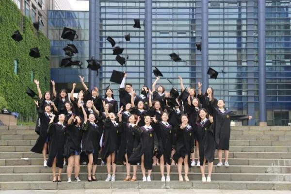 單車女王胡煒煒：148萬建立摩拜，3年套現15億，只因她有高人指點