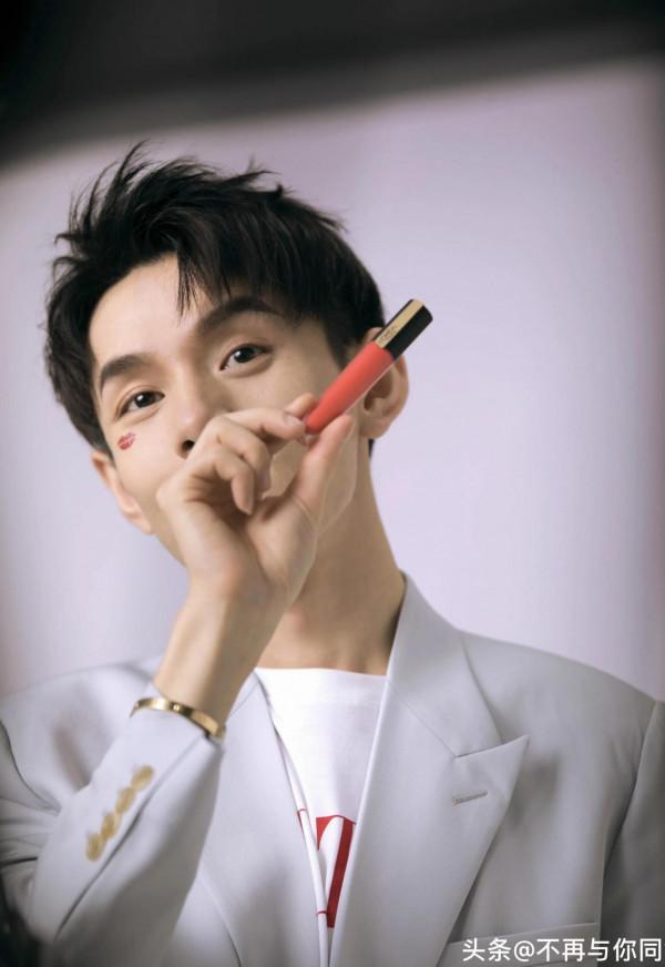 #omg李佳琦學歷假?# #omg李佳琦學歷假?#