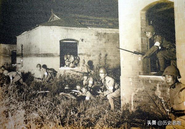 新四軍秘密會議散會，粟裕收到兩盒煙，急追返程幹部：日軍有埋伏