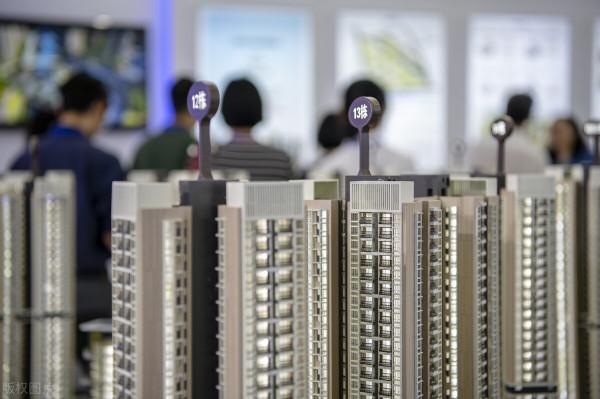 房價由漲轉跌，是不是買房的好時機？專家：出現這3個現象才是