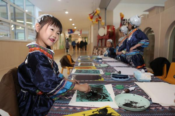 華夏未來幼教集團娃娃國際藝術節拉開帷幕