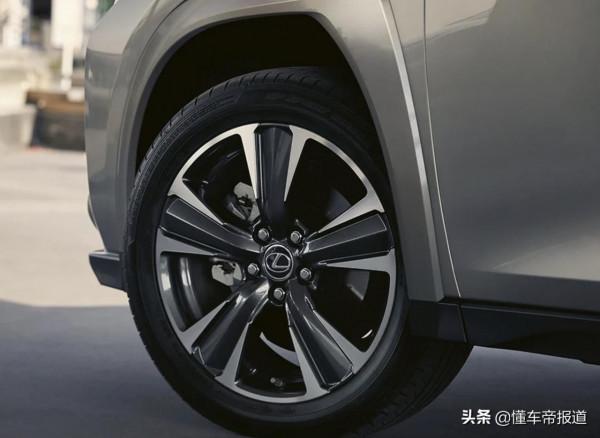 新車 | 約合人民幣26萬起售,雷克薩斯UX新增定製選項,內外升級 新車 | 約合人民幣26萬起售,雷克薩斯UX新增定製選項,內外升級