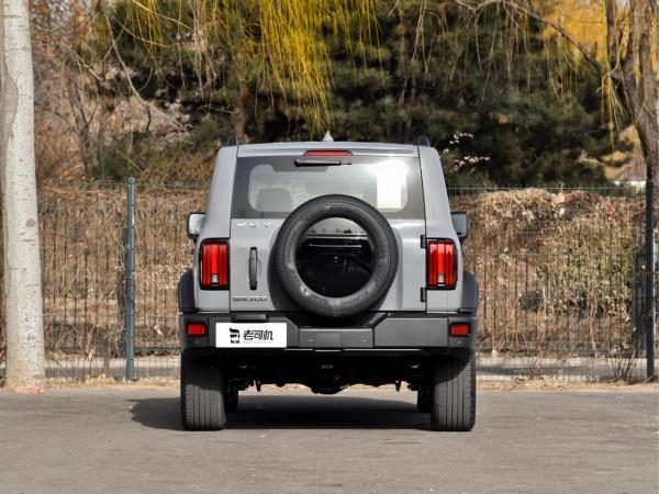 空間大懸掛舒服,四驅2.0T能越野的低價格SUV,帶你看坦克300 空間大懸掛舒服,四驅2.0T能越野的低價格SUV,帶你看坦克300