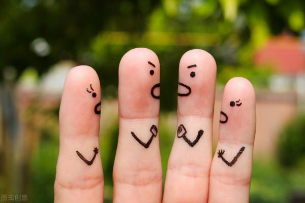 我的鄰居是位“瘸子”醫生 我的鄰居是位“瘸子”醫生