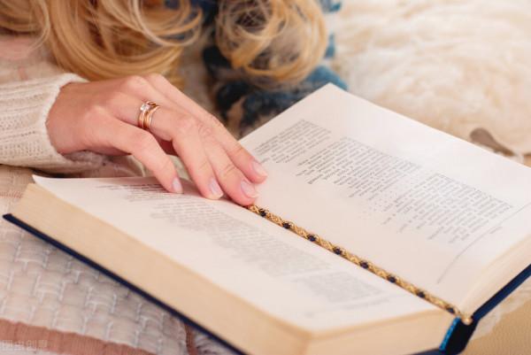 我的鄰居是位“瘸子”醫生 我的鄰居是位“瘸子”醫生