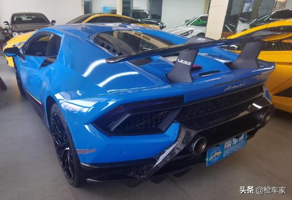 超跑貶值快?新車350萬的蘭博基尼小牛,開了兩年後漲價近百萬 超跑貶值快?新車350萬的蘭博基尼小牛,開了兩年後漲價近百萬