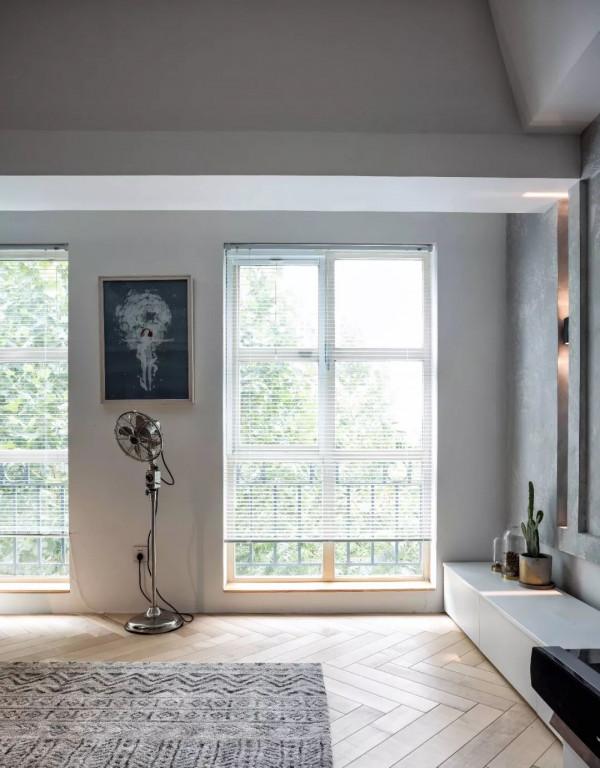 北漂小夫妻的新家火了，140㎡三室兩廳一一打通，入戶就有豪宅範