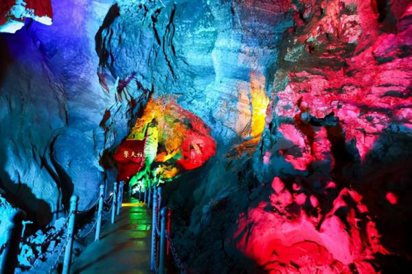 北京一神秘洞穴奇觀,怪石嶙峋四季16度,距市區不遠公交直達 北京一神秘洞穴奇觀,怪石嶙峋四季16度,距市區不遠公交直達