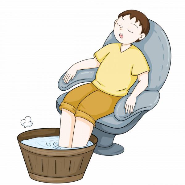 體內寒氣過多，冬季就容易手腳發冷，這幾個方法或可有效緩解