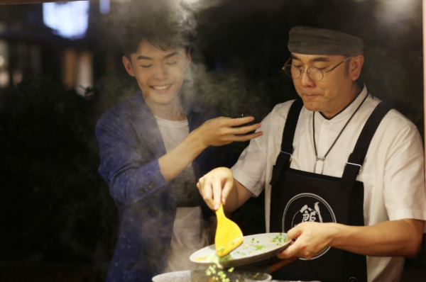 7位低調的“隱形富豪”，個個深藏功與名，賺得盆滿缽滿