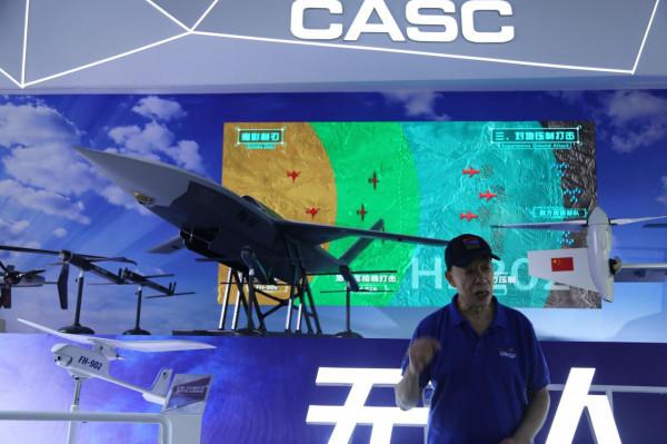 總結航展:中國版忠誠僚機,殲-20的飛行彈艙,飛鴻-97無人戰鬥機 總結航展:中國版忠誠僚機,殲-20的飛行彈艙,飛鴻-97無人戰鬥機