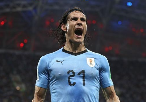 大度又勇敢！卡瓦尼做出重要決定，讓球衣給C羅，但不讓時間給他