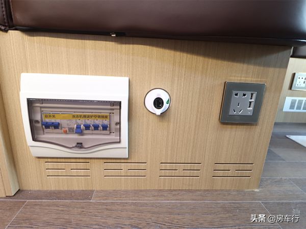 舒適旅居，細節設計，打造品質生活，愛旅途2022款夕陽紅二號房車