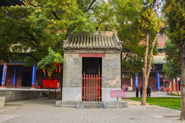 京外名剎之首——正定隆興寺