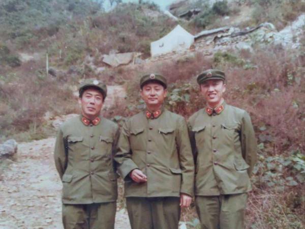 他是原北京軍區政委,55歲授中將,62歲晉升上將,曾參加兩山輪戰 他是原北京軍區政委,55歲授中將,62歲晉升上將,曾參加兩山輪戰