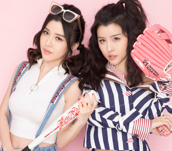 By2雖說是雙胞胎，妹妹卻一直拖累姐姐，真是塑膠姐妹花