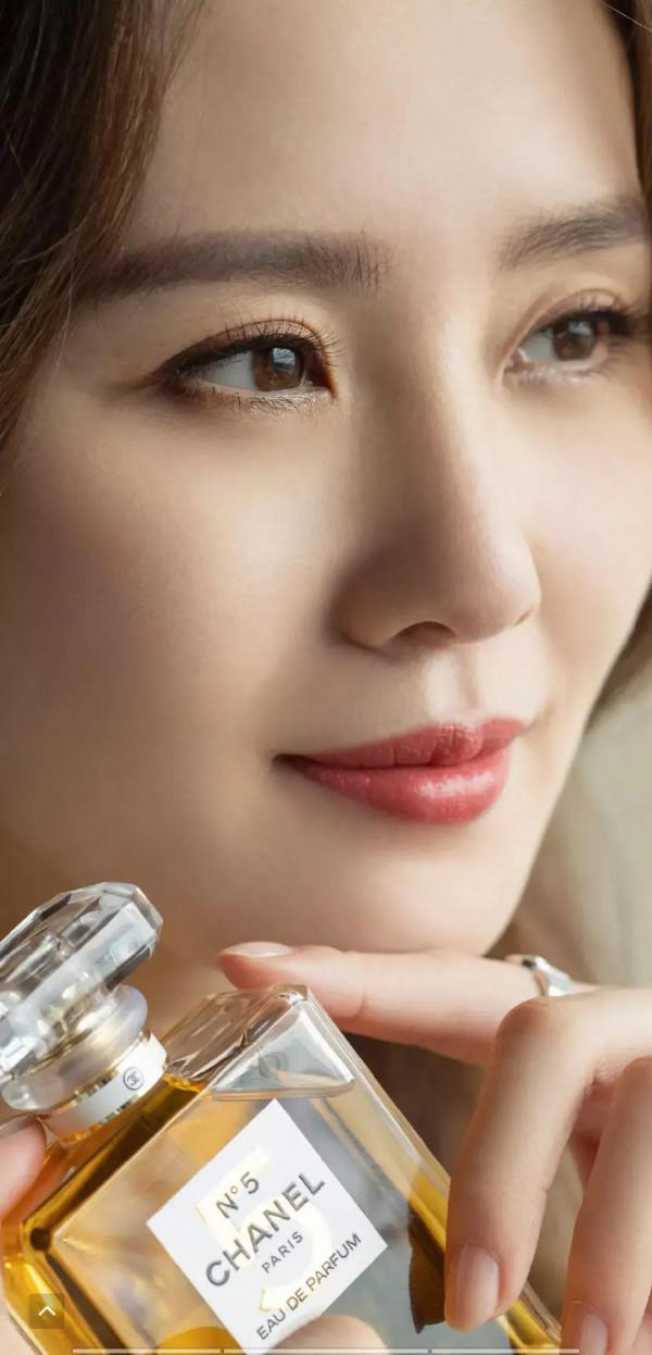 劉詩詩高畫質美圖，漂亮的女人更迷人