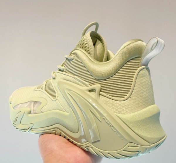 國產新品！安踏星域2好帥，匹克為吳磊打造專屬款，AG2新配色曝光