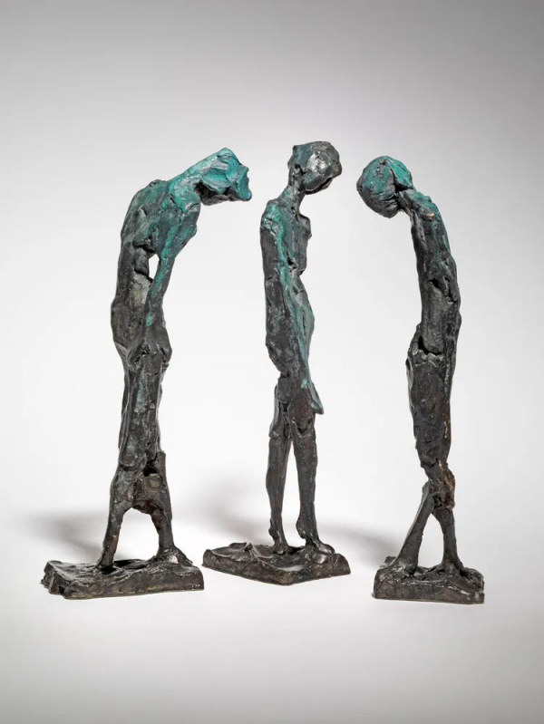 “風乾”的雕塑，Georgiana Anstruther 眼中的人物形象