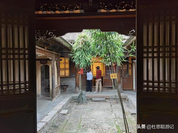 漢EV自駕甘肅,探訪天水胡氏古民居,看似四合院,但不同於四合院 漢EV自駕甘肅,探訪天水胡氏古民居,看似四合院,但不同於四合院
