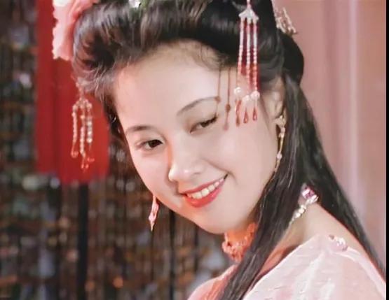 朱琳，最美的女兒國國王表情圖集