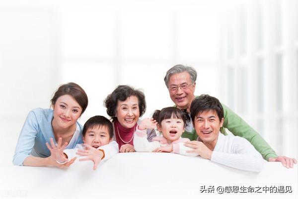 鄰居高姐，第一段短暫的五年婚姻給她太多傷害，如今的她幸福無比