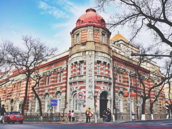 感受衚衕味兒！快去北京八號線打卡