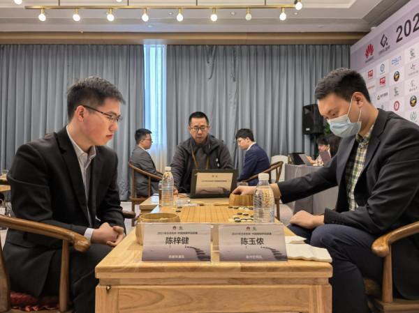 2021圍甲季後賽第二輪第2場圖集：柯羋辜丁頂尖對抗