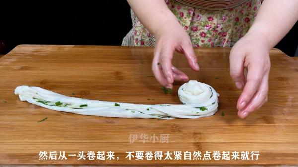 早餐店的手抓餅為什麼好吃？40年老阿姨教你做，詳解秘訣技巧