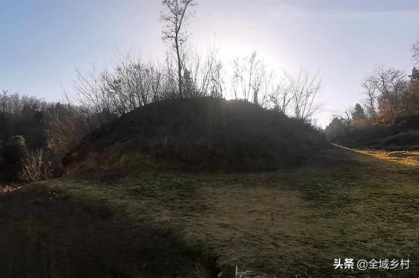 豫西大山深處的“燕王墓”,“燕王”是誰?他來自哪裡 豫西大山深處的“燕王墓”,“燕王”是誰?他來自哪裡