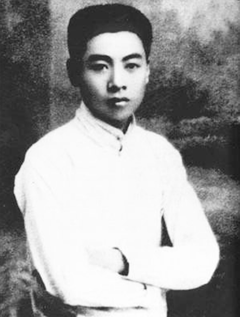 1937年,周恩來勞山遇刺,副官陳友才扮替身犧牲,死時身中20刀 1937年,周恩來勞山遇刺,副官陳友才扮替身犧牲,死時身中20刀