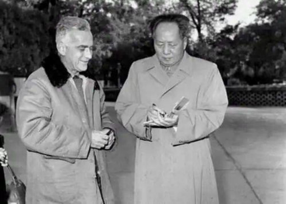 1919年，毛澤東的母親病逝，主席信中寫道她“損己利人”，為何？