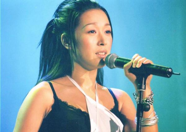 老牌藝人接連復出！韋唯治病8年後為冬奧獻唱，孫悅加盟衛視春晚