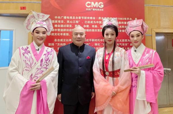 深娛帶著新版《梁祝》上央視春晚，天目新聞專訪茅威濤：再登春晚感觸良多