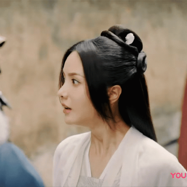 張芷溪吳謹言,北電盛產五官亂飛派,看3位同門師姐妹的古靈精怪 張芷溪吳謹言,北電盛產五官亂飛派,看3位同門師姐妹的古靈精怪